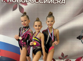 Художественная гимнастика - красивый и зрелищный вид спорта для девочки: куда отдать ребёнка в Новороссийске Художественная гимнастика - красивый и зрелищный вид спорта для девочки: куда отдать ребёнка в Новороссийске